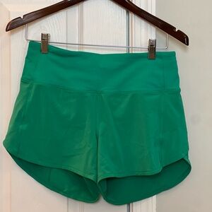 Lululemon shorts size 6 Kelly green